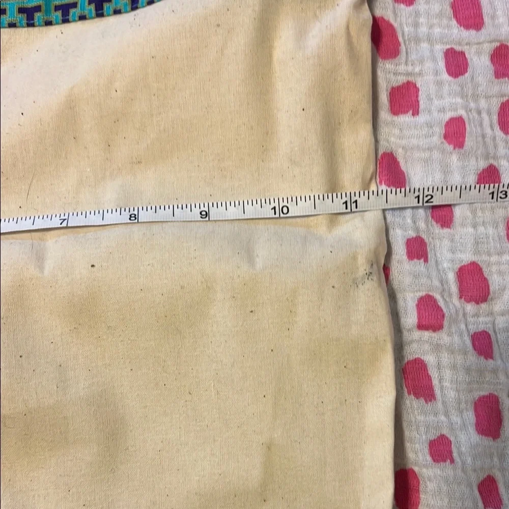 Tory Burch Cream and Blue dust Bag‎